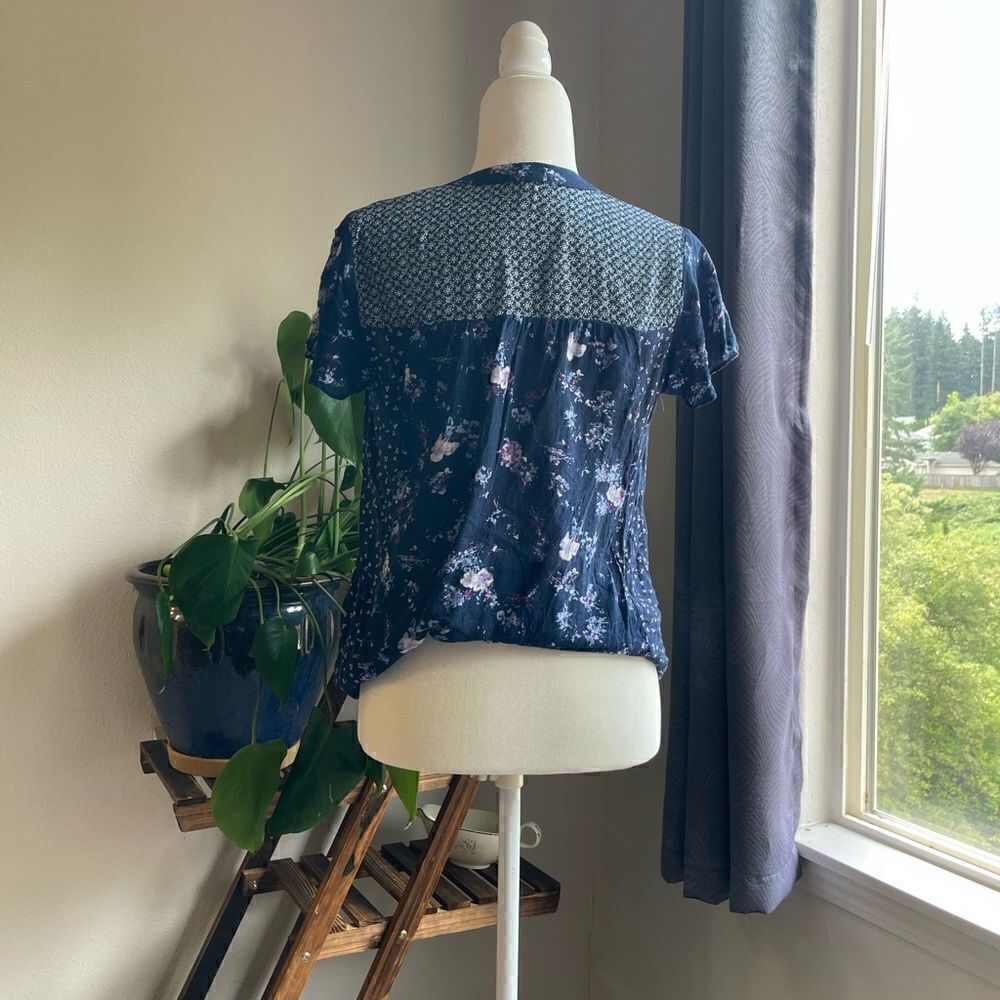 Flowy Blue Blouse  - Picture 3 of 5